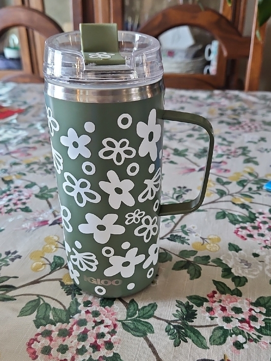 Igloo Other - Igloo Olive Green Custom PYREX Print Travel Mug with Handle and Clear Lid